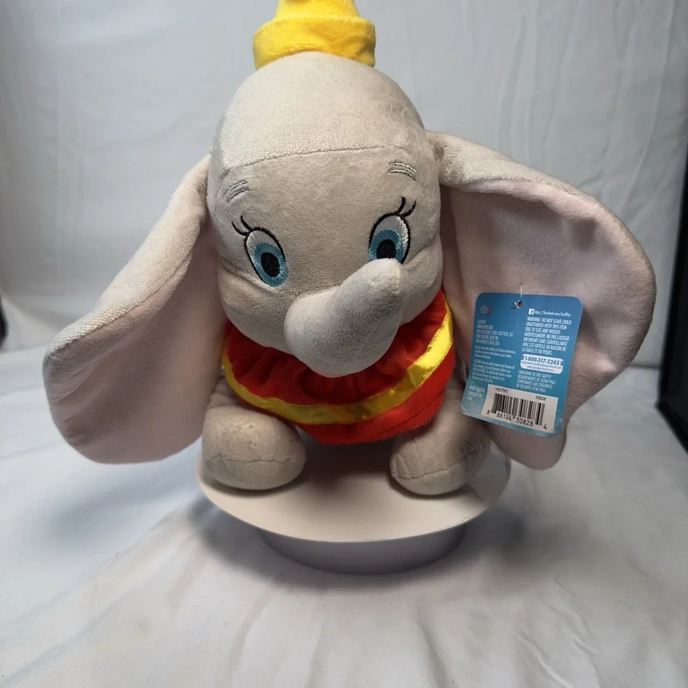 Disney Dumbo Plush Stuffed Animal Elephant‎ 14 Inch Soft Toy Disney Store
